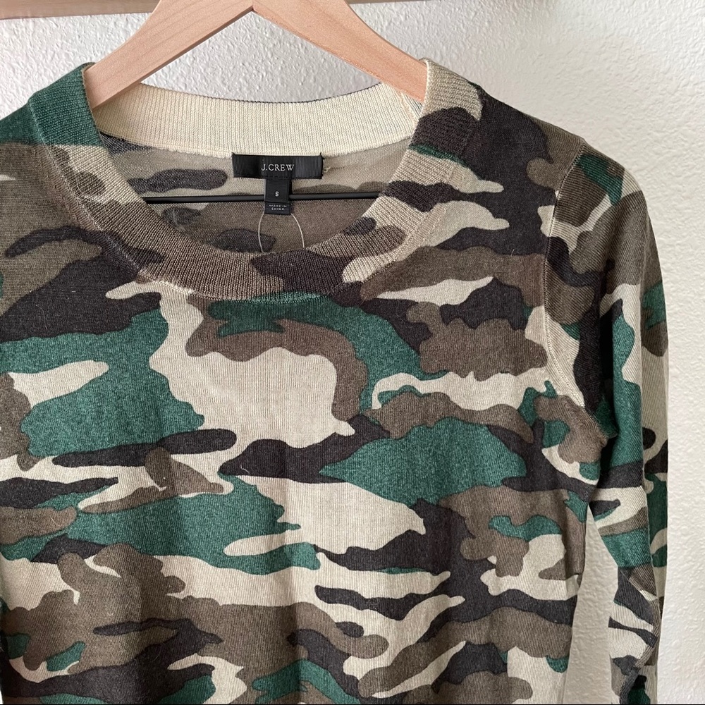 J Crew Merino wool Camo sweater NWOT - Picture 4 of 11